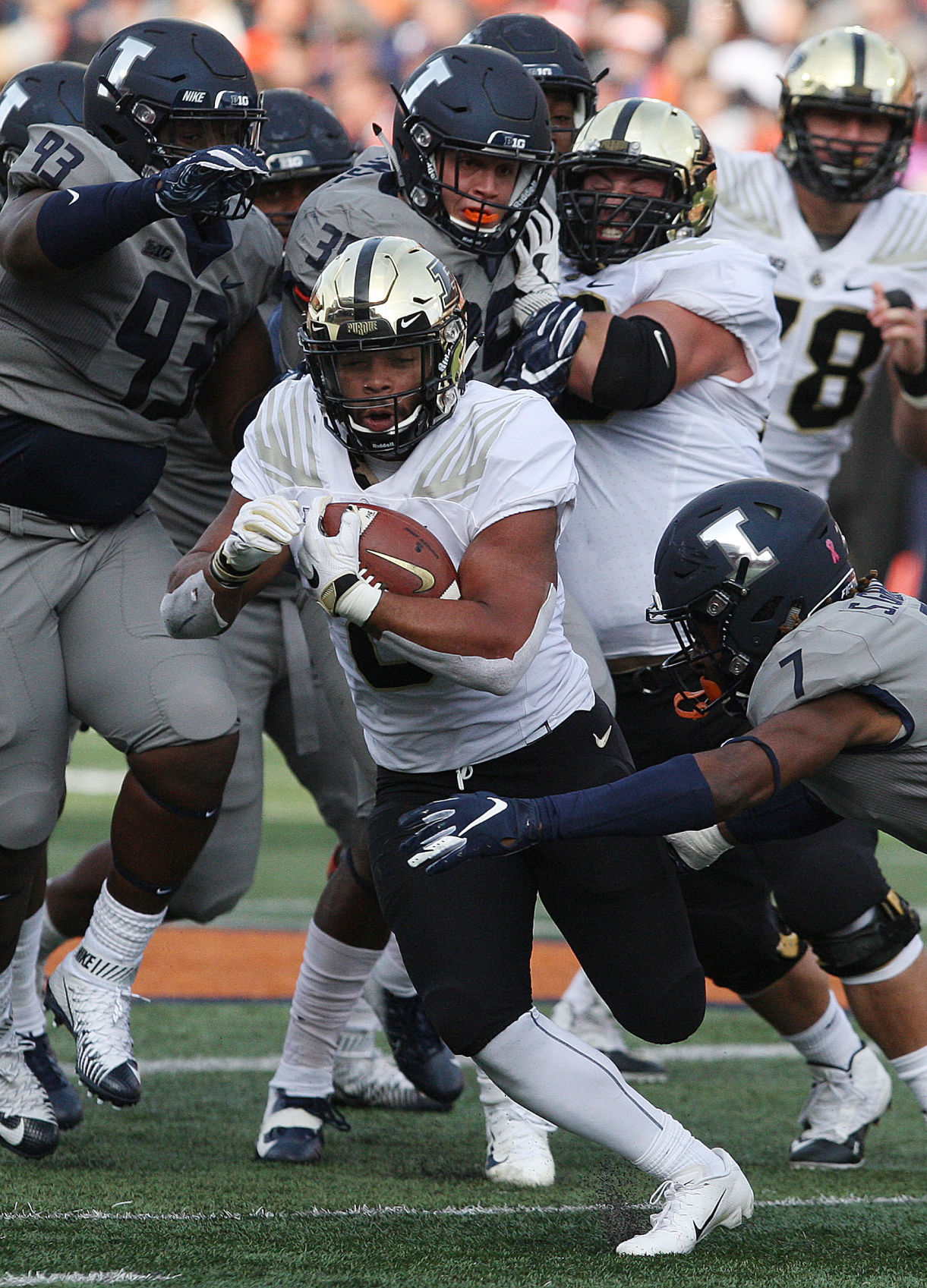 Illinois vs Purdue football 15 10.13.18.jpg